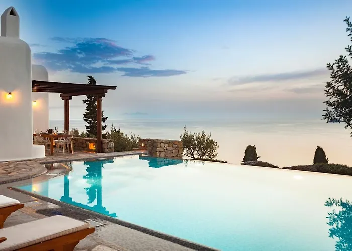 Excellent Mykonos Beta 5 Bedrooms Stunning Sea Views 빌라 *